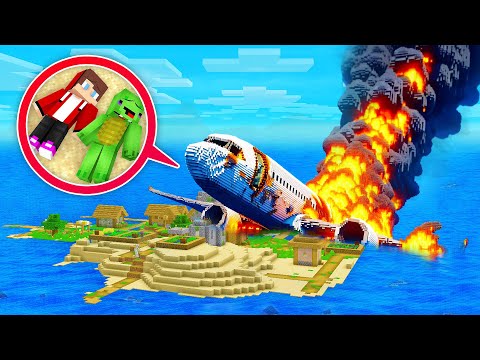 Mikey & JJ Survive The AIRPLANE CRASH ON THE ISLAND in Minecraft (Maizen)