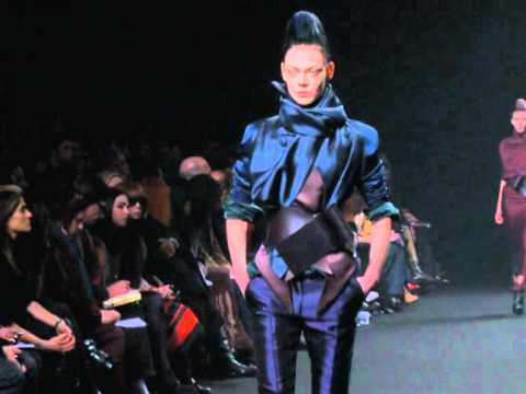 HAIDER ACKERMANN Fashion Show - Ready-To-Wear Women's Autumn/Winter 2011/12.