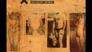 Ich Verabscheue Euch Wegen Eurer Kleinkunst Zutiefst - Japanische Kampfhörspiele