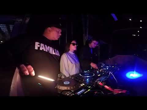 LA FAMILIA LIVE @PORTA 2025