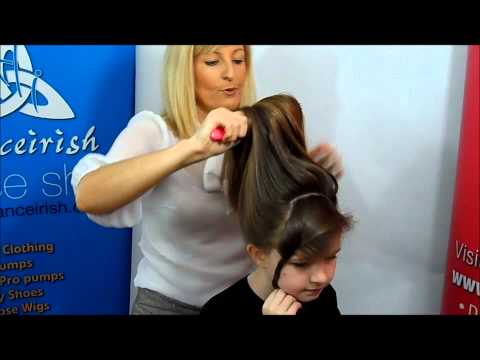 How to prepare your hair for a Caitlyn Loose Curl Bun Wig