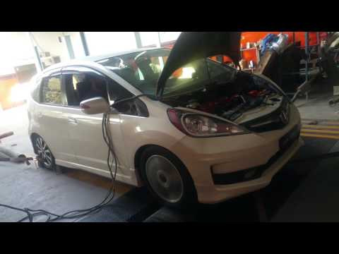 Honda Fit Swapped With K20a