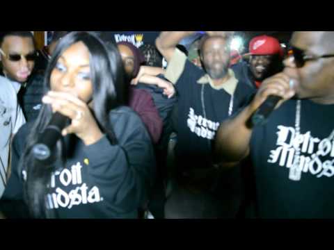 Zee Gudda & Ebaby Perform Oh Lawd Live