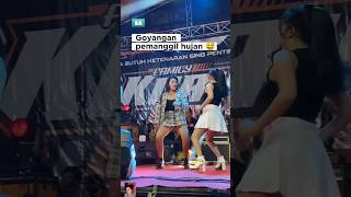 Download lagu Bunga permata,goyangan pemanggil hujan 😂 #dangdut #ojing #beranda mp3