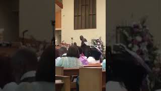 Tony Pippins sings bre bre funeral.