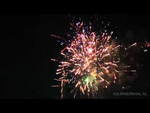 Vuurwerkshow Kijkduin/Den Haag - Beach Challenge - 4-7-2015 - Rijswijkse Vuurwerkhal