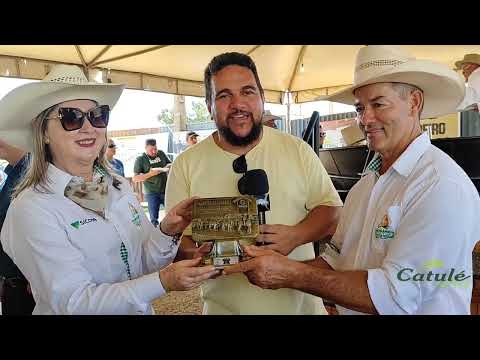 Arlan Catulé sendo homenageado em Portelândia, pelos trabalhos prestados em GO e MT.