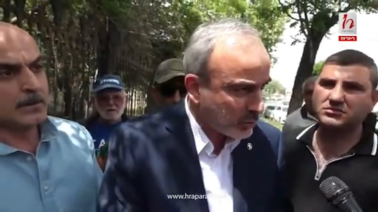 Զոհվածների ծնողները հեռացրեցին Ժիրայր Սեֆիլյանին և ԱԺԲ-ին