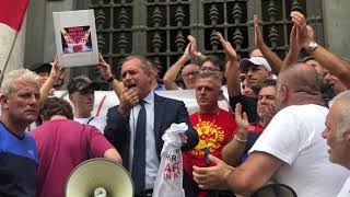 lavoratori-whirlpool-in-corteo-per-le-strade-di-napoli