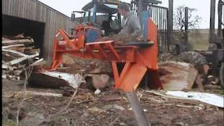preview picture of video '30 ton horizontal log splitter'