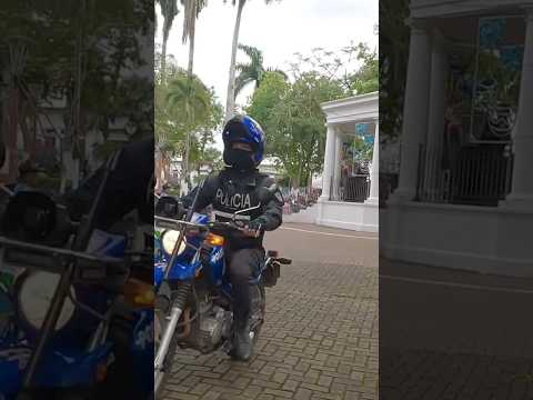 Parque Central de Orotina.😱Alajuela. Costa Rica.