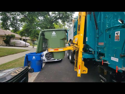 Garbage Truck Driver POV: Picking up Green Waste. Epic brand new Garbage Truck!