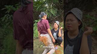 Download lagu I'M ALREADY HUGE AND I'M PISSING IN MY PANTS #art #comedy #funny #shortvideo #shorts #short mp3