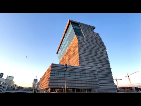 Walking Oslo july 2021 -  Munch museum #osloelsa67