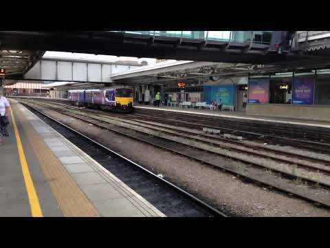 150117 Northern leaving Sheffield railway station