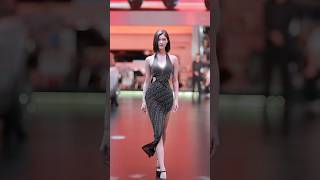 beautiful girl street fashion outfits style #tiktok #chinesefashion #mejoresstreetfashion #shorts