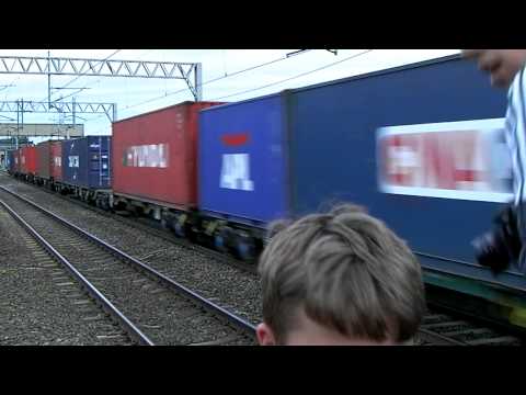 WCML freight - Freightliner 86's @ Acton Bridge