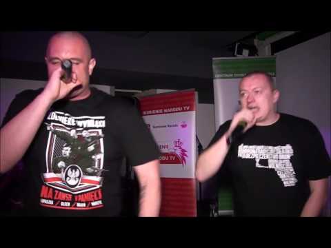 Basti,  Ptaku i Karat Napalm Grupa razem na  patriotycznym koncercie.