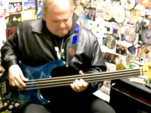 EADG 4: Part 19 - The Fretless Bass