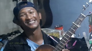 Download lagu HENDRA 'Si Pengamen Suara Emas' He's Back: 'Saya Masih Ngamen, Cari Uang buat Keluarga' mp3