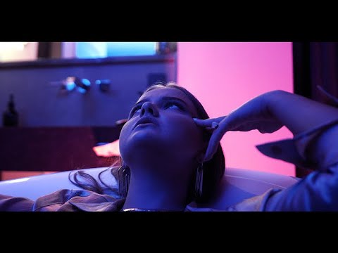 ELLUESS X VITALINA - 23:00 (Prod. KVSV)