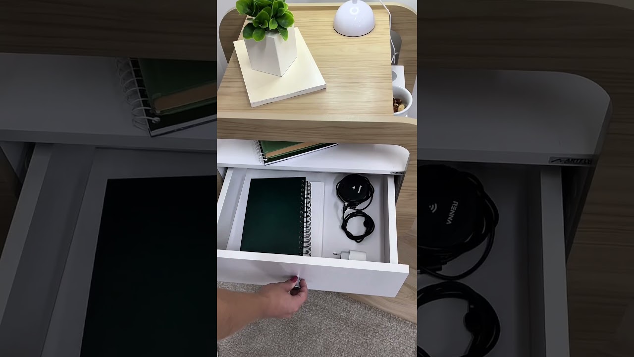 Thumbnail do vídeo - Mesa de Apoio Theo - Naturale C / Branco