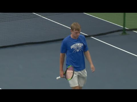 Zakowski wins D-1 State Individual Tennis Championship