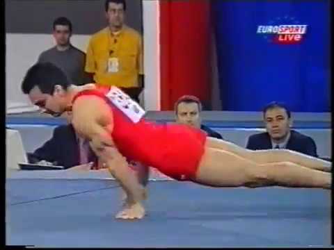 Dan POTRA (ROM) floor - 2002 Europeans Patras EF