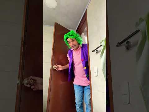 LO QUE PASA CON EL JABÓN #humor #juanchi #comedia #juanchinbrodie