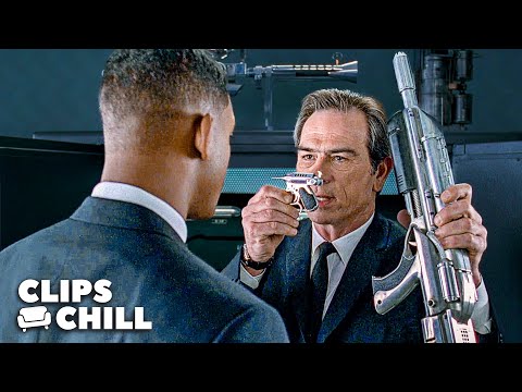 “I Get a Little Midget Cricket Neuralyzer?” | Men in Black (Will Smith, Tommy Lee Jones)