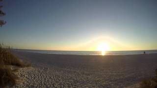 preview picture of video 'GoPro Hero 4 Timelapse Sunset On Anna Maria Island, Florida'