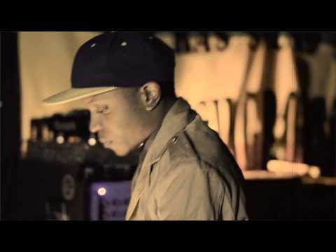 YOUNG WARRIOR - SOUND SYSTEM NIGHT