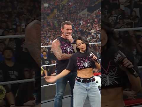 AJ Lee… we missed you so much! 😂 #WWERaw