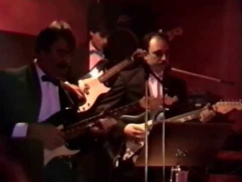 JC Petitjean with Music Lovers play Shadows' medley