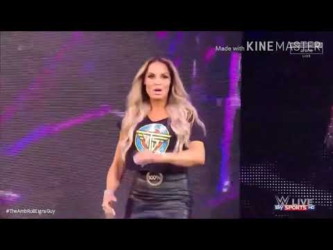 Trish Stratus RETURN Entrance (ENORMOUS POP) - RAW 25 | Jan 22. 2018 (HD)