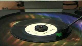 Download lagu Clay Aiken - Invisible [45 RPM] mp3