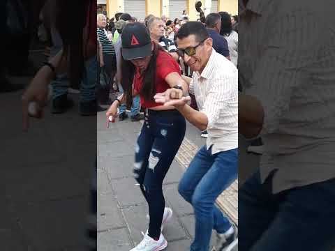 ESTO SE ENCENDIO CON ROBOTINA CON EL PASO DE LA SALPORA 🥵