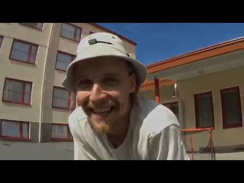 Orava-Posse: Kataklysminen karikatyyri