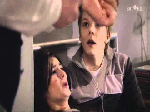 Andra avenyn, Roxana föder