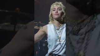 the Heart of Glass cover is so legendary #shorts #mileycyrus #foryou #fyp #music #viral