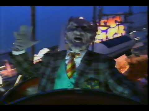 Dr. Terror's Vault of Horror introduces 'Legend Of The Werewolf'(1975)