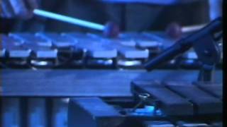 Tortoise live 2001 at Mississippi Nights, St. Louis (Lepers TV)