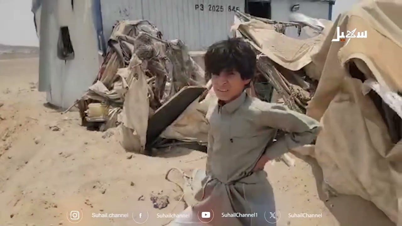 شاهد تقرير أولي من مكان سقوط الصاروخ الحوثي بجوار خيمة لأحد النازحين بمأرب