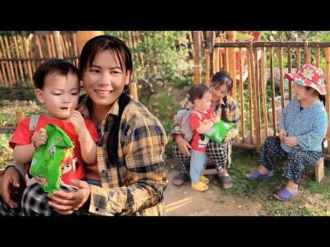 Pham Thu goes to the market to sell vegetables to earn extra income and take care of her family.