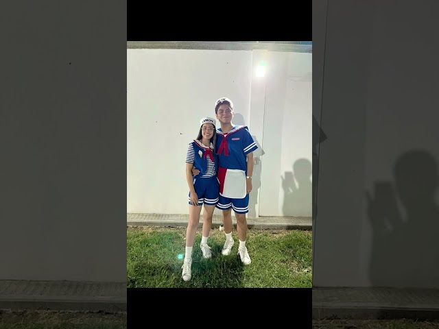 Vídeo relacionado con Robin Scoops - Disfraz oficial de Stranger Things para Halloween con sombrero, talla infantil (7-8)