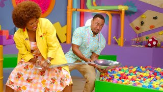 Ms. Tab's Lab: How to Ask for Help | How to Lend A Helping Hand | Educational Videos for Kids