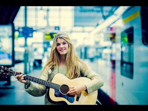 Emma Bale - live @ Car Free Festival 2015