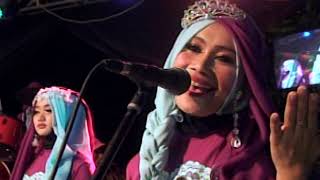 Download lagu Munsyida Ria Sajadah Merah Truko Kauman Sukodono Demak Indonesia 2018 mp3