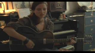 MOGtv: Live: Jolie Holland Sings a Brand New Song