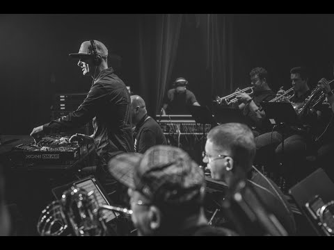 DJ Inox & Xoni Orchestra Backstage